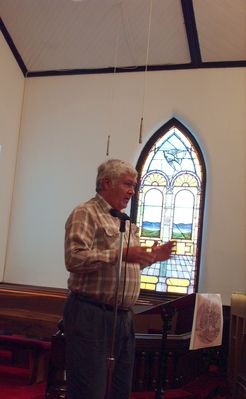 pics 185.jpg
This photo shows Roger Allison leading a discussion about the salt business in Saltville in the late unpleasantness.  Photo September 30, 2006 by Jeff Weaver.
