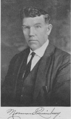 quesenberrynorman.jpg
Born October 27, 1871, lived in the Snake Creek community.  Served as treasurer of Carroll County, in 1924.
