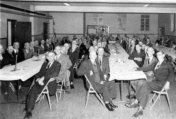 Saltville - Retired Mathieson Employee Dinner
DINNER FOR RETIRED MATHIESON EMPLOYEES / MADAM RUSSELL CHURCH / SALTVILLE, VA. / DECEMBER 1956.  Courtesy of Don Smith [email]dsmith1043@comcast.net[/email]
 
