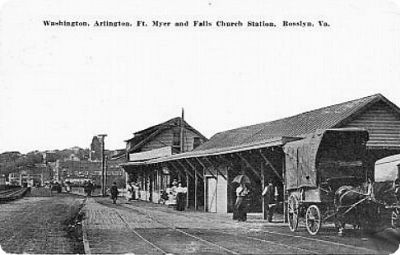 rosslyntrainstation
This is from a circa 1905 postcard.
