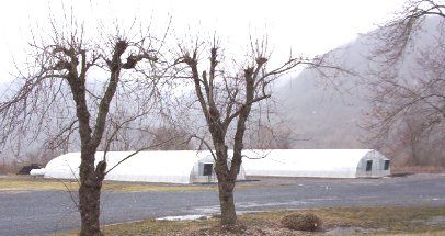 saltaqua.jpg
Photo by Jeff Weaver, February 2003.  This facility is an experimental station from Virginia Tech to investigate commercial fish farming.
