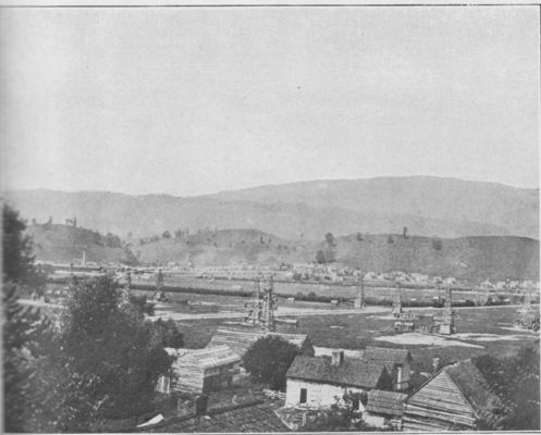 saltville1905b.jpg
This is a circa 1905 view of the Mathieson facilities in Saltville at the time.
