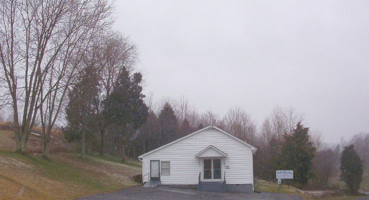 shilohpbc.jpg
Located on Providence Road south of town.  Photo by Jeff Weaver March 24, 2006.
