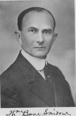 snidowwb.jpg
Member of the bar and commonwealth's attorney for Giles County, VA.    Born at White Gate March 2, 1877, son of John D. and Jennie Bane Snidow.
