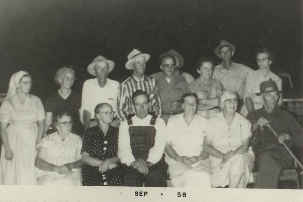 spencerwmgrandchildren.jpg
This photo dated September 1958 is of most of Grandpa Spencer's children and spouses. Missing are Charlie who had died a few years earlier, Charlie's widow, Myrtle Woods Spencer, Greeley, and Blake. The one hiding in back could be either Greeley or Blake.
Standing: Viola, Jane, Kilby, Glen, Joe, Bertha, Orie, and Hester.  Seated: Maggie, Blannie, Carl, Wave, Imogene, and Victor.
Courtesy of Eleanor Jo Cox [email]ejcox@naxs.com[/email]

