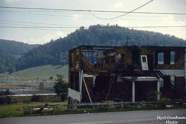 trazingelemesch.jpg
RAZING THE "WOODEN BUILDING"...THE LOWER GRADES ELEMENTARY BUILDING. WE ALL CALLED IT THE WOODEN BUILDING BECAUSE THE GRADES 4-7 "MIDDLE" BUILDING AND THE HIGH SCHOOL WERE BRICK.
 
THIS PROPERTY IS NOW THE GROUNDS OF THE SALTVILLE MEDICAL CENTER.
 
PHOTO BY MYRL DUNHAM / SEPTEMBER 1961.  Courtesy of Don Smith[email]dsmith1043@comcast.net[/email]
 
