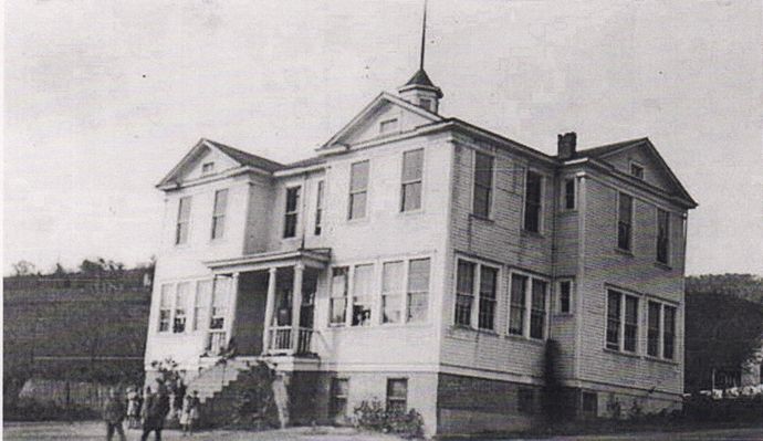 troutdaleschool.jpg
This image was made in 1937
