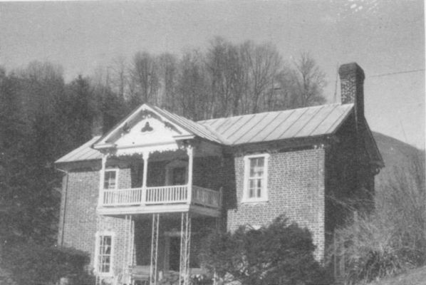 waddellalfordhse.jpg
This house located on Little Helton Creek was built about 1835 by Alford Waddell and his wife Nancy Weaver.  It is listed on the National Register of Historic places.
