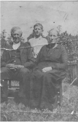 waltonjames2.jpg
This photo shows James Walton, Breece Walton and Almeda Kilby Walton.  Courtesy of Anita Kay Wyatt.
