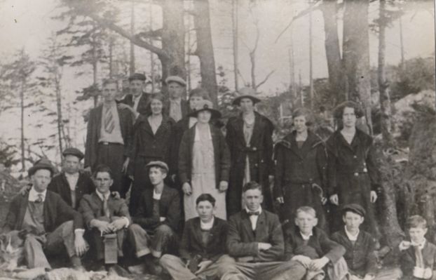 wolfknobsch1924.jpg
In the back row, left to right:  Hoyle Weaver, Claude Spencer, Hazel Owen, Marvin Weaver, Winnie Weaver, Clara Weaver, Florence Weaver, Sybil Owen, and Mattie Weaver
In the front row, left to right:  Luther Farmer, Reuben Kilby, Ray Weaver, Cody Owen, Cleve Sturgill, Otis Kilby, Ralph Spencer, Herbert Sturgill and Raymond Owen.
