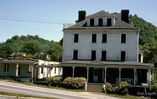 hotelsaltville664.jpg