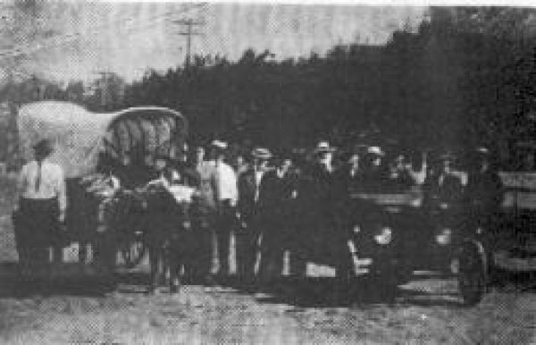 Oxen and Automobiles in Galax
Photo ca. 1916